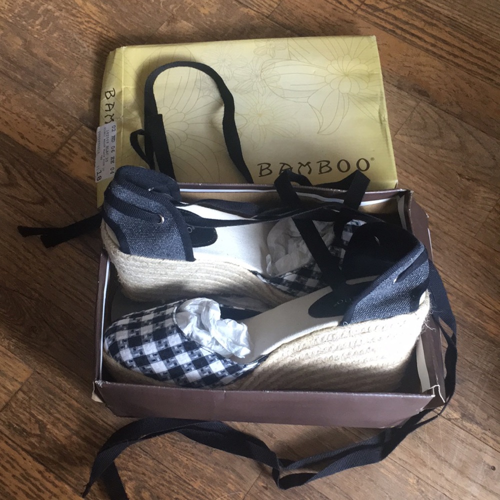 Bamboo picnic wedge ankle strap tie sandals